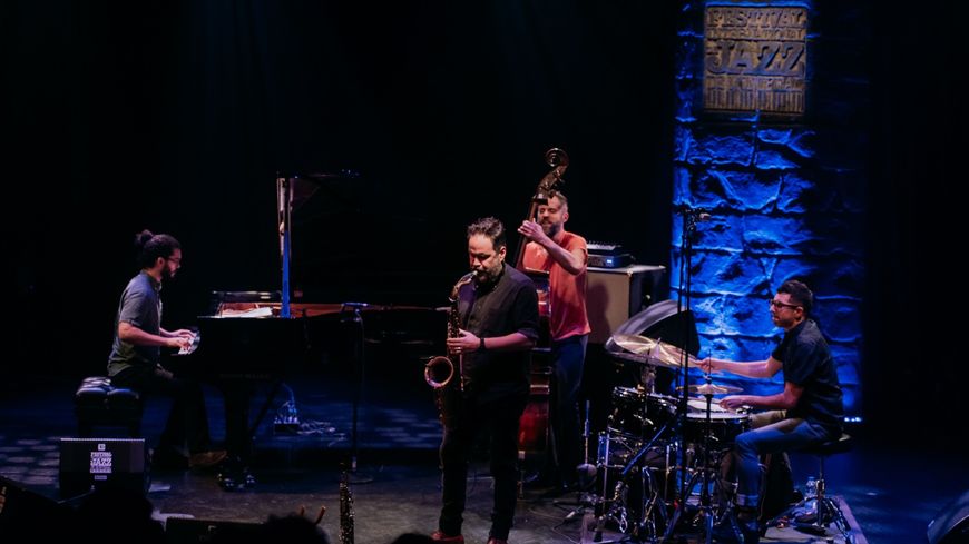 Mark Giuliana Jazz Quartet