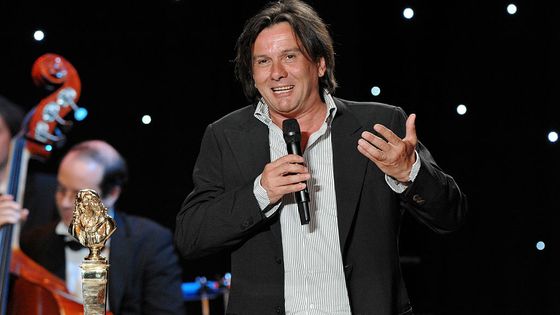 Christian Schiaretti, Molière du metteur en scène et Molière du théâtre public pour Coriolan, en 2009, au theatre de Paris ©Getty - Stephane Cardinale