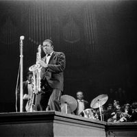 John Coltrane sur la scène du Concertgebouw d'Amsterdam en octobre 1963, quelques mois après l'enregistrement de l'album perdu