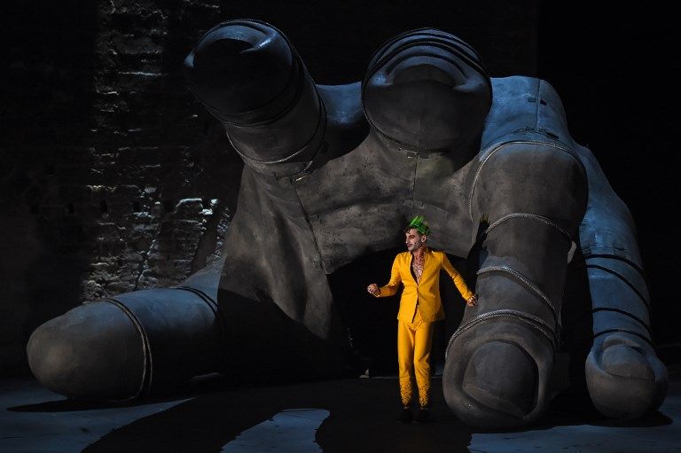 âme Brisée Le Masque Et La Plume Désaffection du public pour le théâtre : le "Masque & la Plume" bat sa
