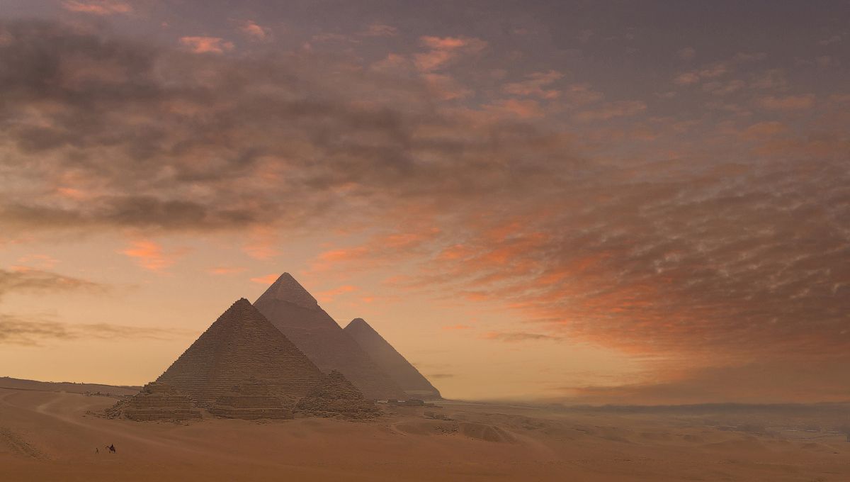 A Quoi Servent Les Pyramides D Egypte À la découverte des Grandes Pyramides de Gizeh avec Radio Elvis