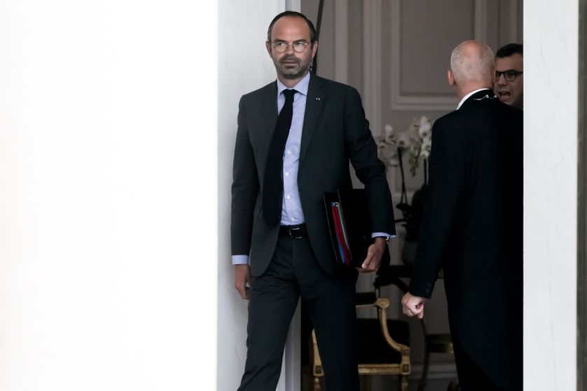 Édouard Philippe à la sortie du Conseil des ministres au palais de l'Elysée