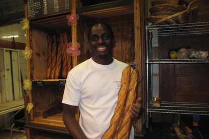 Djibril Bodian, laureat de la meilleure baguette de Paris le 26 mars 2015 Djibril Bodian, laureat de la meilleure baguette de Paris le 26 mars 2015