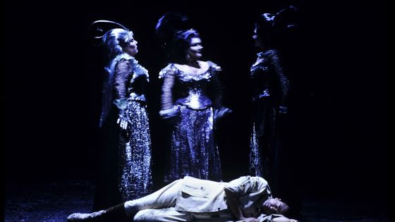 Mozart : La flûte enchantée / mise en scène de Marcel Bluwal - Opéra comique 17 juin 1986. Photo Daniel Cande - BnF-Gallica