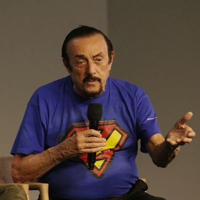 Philip Zimbardo, si l'homme a une âme noire, faut-il compter sur Superman ?
