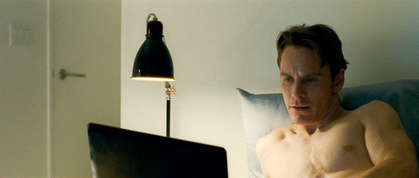 Dans le film "Shame", Michael Fassbender incarne un trentenaire accro au sexe.