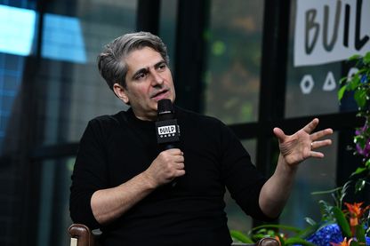 Michael Imperiolo, acteur, producteur et scénariste américain, principalement connu pour son rôle de Christopher Moltisanti dans la série "Les Soprano". Michael Imperiolo, acteur, producteur et scénariste américain, principalement connu pour son rôle de Christopher Moltisanti dans la série "Les Soprano".