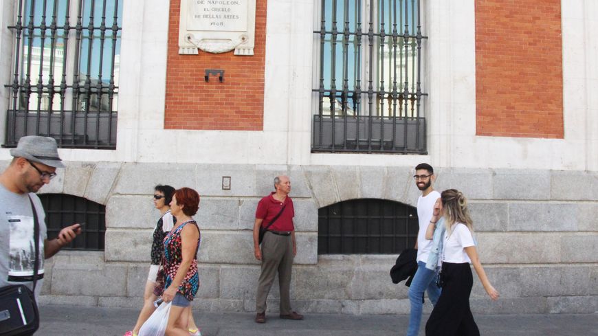 Rien ne l'indique mais sous le franquisme, le siège actuel du gouvernement régional de Madrid, Puerta del Sol, était un centre de torture et de détention par lequel est passé Jesus Rodriguez Barrio