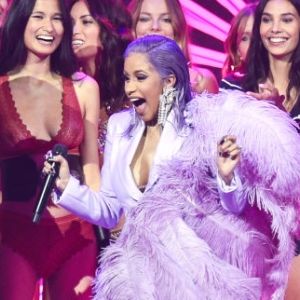 Cardi B et Jorja Smith ont mis le feu au Etam Live Show