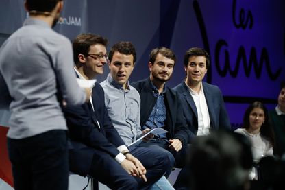 De gauche à droite, Sacha Houlié, Jean Gaborit, Florian Humez et Pierre Person, le 17 mars 2018, lors de la convention des Jeunes avec Macron. De gauche à droite, Sacha Houlié, Jean Gaborit, Florian Humez et Pierre Person, le 17 mars 2018, lors de la convention des Jeunes avec Macron.
