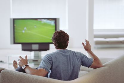 Canal + a perdu son monopole sur le "foot à la télé" . Quel avenir se dessine aujourd'hui pour la chaîne ? Canal + a perdu son monopole sur le "foot à la télé" . Quel avenir se dessine aujourd'hui pour la chaîne ?