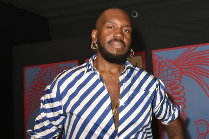Pierre Hache, alias Kiddy Smile, artiste, producteur et DJ français... Il s'est spécialisé dans la musique "voguing" et sort cette année son premier album "One Trick Pony" (Neverbeener Records - 2018) Pierre Hache, alias Kiddy Smile, artiste, producteur et DJ français... Il s'est spécialisé dans la musique "voguing" et sort cette année son premier album "One Trick Pony" (Neverbeener Records - 2018)