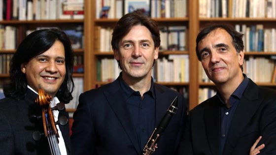 Trios de Beethoven par Paul Meyer, clarinette, Claudio Bohorquez, violoncelle et Eric Le Sage, piano (Alpha, parution septembre 2018) - photo by Nicolas Tavernier / Alpha - Outhere