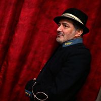 Rachid Taha photographié chez lui aux Lilas (93) le 21 janvier 2016.