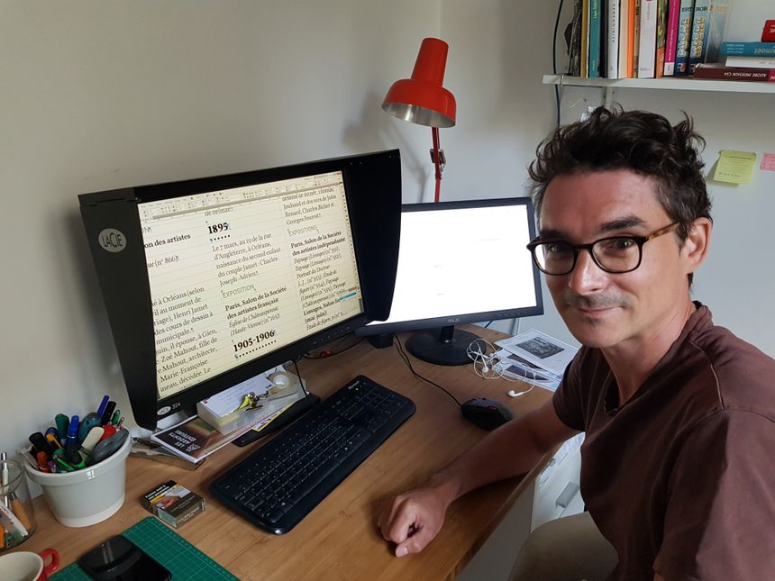 Denis Ségalat est graphiste maquettiste aux Ardents Editeurs