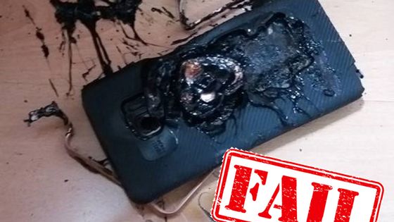 Une photo de Samsung Galaxy Note 7 endommagé postée sur Facebook par Christy Wong, Hong Kong en 2016 ©AFP - EyePress News