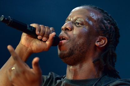 Youssoupha, rappeur franco-congolais, sur scène en 2013 (Stade de France, Saint-Denis) Youssoupha, rappeur franco-congolais, sur scène en 2013 (Stade de France, Saint-Denis)