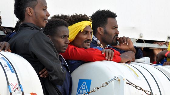 Migrants à Palerme ©AFP - ALESSANDRO FUCARINI