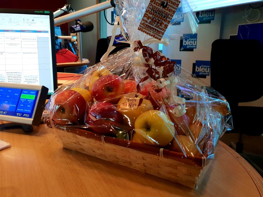 Le joli panier de pommes de Corinne Macia de la Compagnie fermière