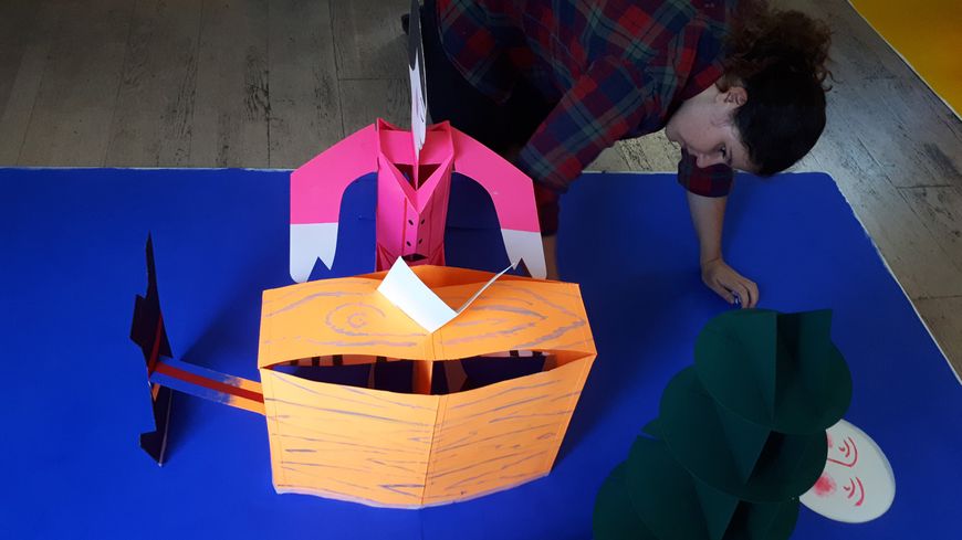 Fabrication du livre pop up pour Pop up symphony