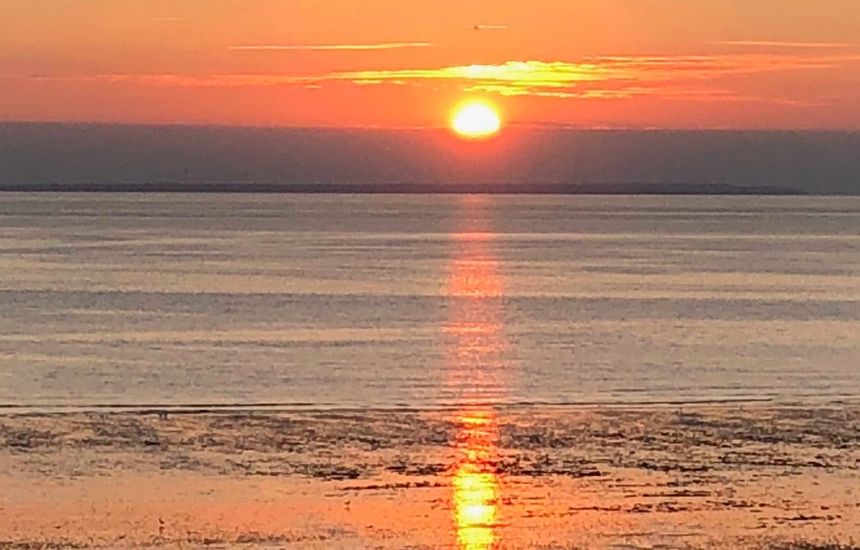 Coucher de soleil sur la plage de Pirou