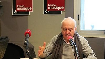 Serge Elhaïk présente...