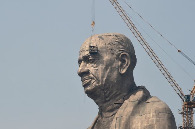 Patel est une figure politique révérée par les nationalistes hindous au pouvoir, qui considèrent que l'Histoire l'a injustement oublié
