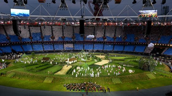 Cérémonie d'ouverture avec le London Symphony Orchestra à Londres en 2012 ©Getty - Paul Gilham