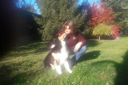 Audrey et son chien Joe Audrey et son chien Joe