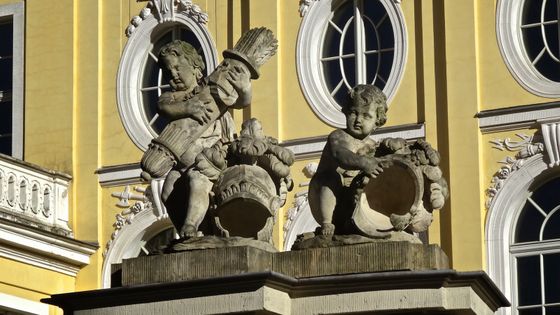 Statue du palais de la Comtesse Cosel à Dresde (Allemagne)