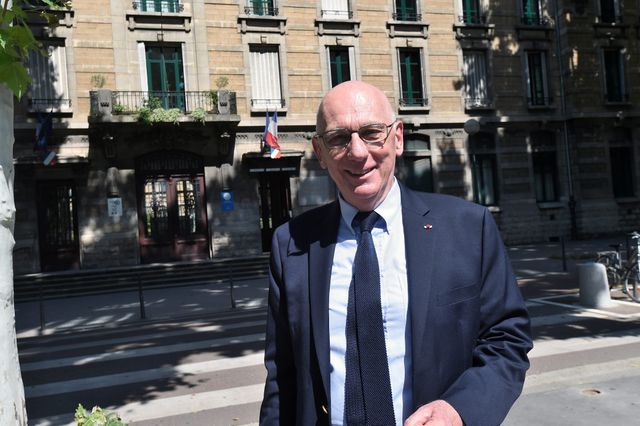 Michel Zink, écrivain médiéviste, philologue et professeur de littérature française