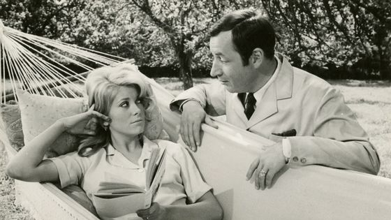 Catherine Deneuve et Philippe Noiret dans La Vie de Château de Jean-Paul Rappeneau (1966) - Les Acacias