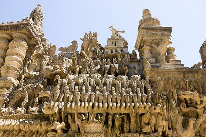 Le Palais idéal du facteur Ferdinand Cheval à Hauterives Le Palais idéal du facteur Ferdinand Cheval à Hauterives