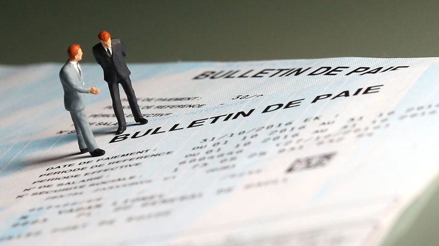 Comment fonctionne le portage salarial ? Quelles sont les sociétés et les cotisations en cause ?