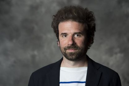 Cyril Dion, co-réalisateur du film "Demain" avec Mélanie Laurent, militant écologiste et écrivain (21 avril 2016) Cyril Dion, co-réalisateur du film "Demain" avec Mélanie Laurent, militant écologiste et écrivain (21 avril 2016)
