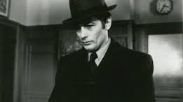 Alain Delon dans "Monsieur Klein", sorti en 1976 - Joseph Losey