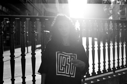 "Lost", le nouvel album de Camélia Jordana, a paru en novembre 2018 sur le label Arista. "Lost", le nouvel album de Camélia Jordana, a paru en novembre 2018 sur le label Arista.