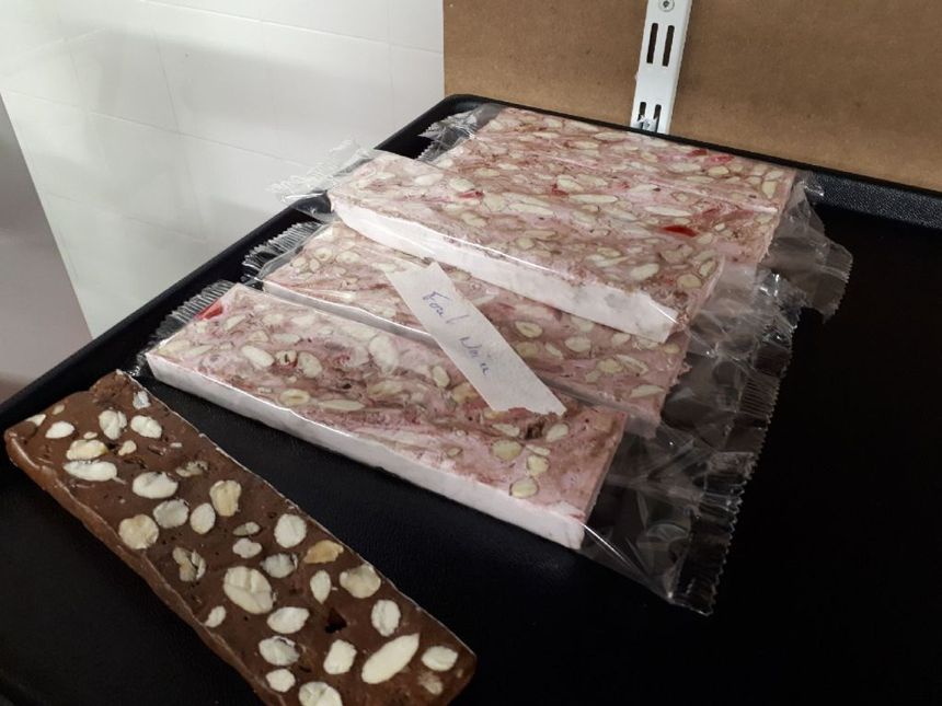 Du nougat artisanal, comme on en fabrique plus...