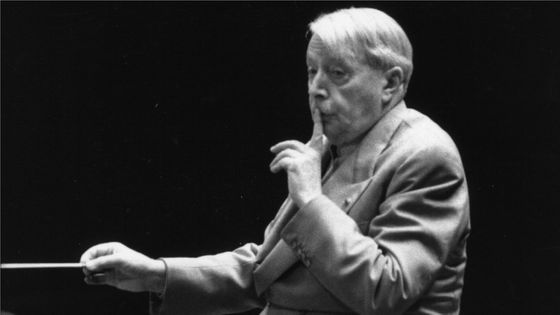 Charles Munch en répétitions avec le Philharmonic Orchestra, © Erich Auerbach/Getty Images ©Getty