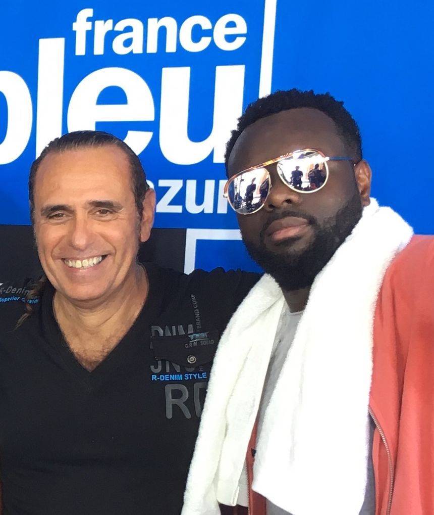 Adrien Mangano et Maître Gims ont échangé simplement. Maître Gims est l'un des plus gros vendeurs de disques du moment