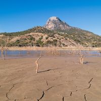 Exemple du réchauffement climatique : le 31 octobre 2016 (date de prise de la photo), le lac Zahara-el Gastor d'Andalousie (Espagne) s'était déjà asséché à 68%...