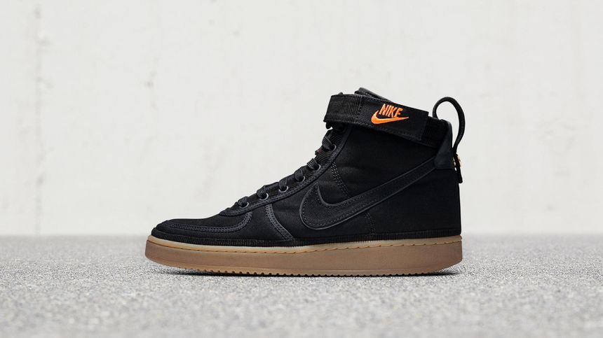 Vandal - Nike & Carhartt WIP (Nike)