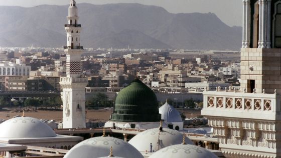 Vue de la "Mosquée du Prophète" à Médine (Arabie Saoudite) ©Getty - Mohamed LOUNES/Gamma-Rapho