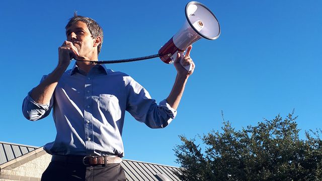 Midterms aux États-Unis : le démocrate Beto O'Rourke, l'atout charme des démocrates du Texas