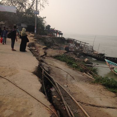 Région de Nuria au Bangladesh, Chariatpur : l'érosion gagne du terrain partout