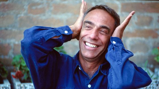 Le cinéaste britannique Derek Jarman à la Mostra de Venise en 1991 - Gorup de Bezanez / Domaine public