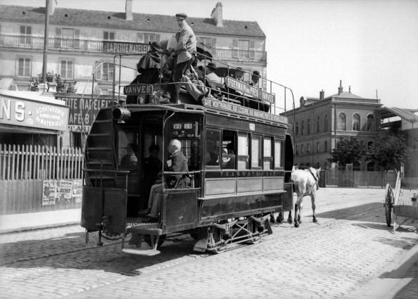 Un tramway tirés par des chevaux