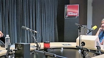 France Musique, studio 131... Le compositeur Lucien Guérinel & Le producteur Arnaud Merlin (g. à d.)