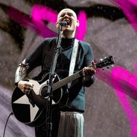 The Smashing Pumpkins avec le chanteur et guitariste Billy Corgan, en concert à la Wembley Arena Londres, le 16 octobre 2018.