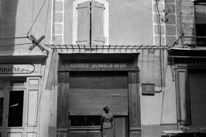 Photo non datée de la boulangerie de Pont-Saint-Esprit, où plusieurs personnes furent victimes d'un empoisonnement. Photo non datée de la boulangerie de Pont-Saint-Esprit, où plusieurs personnes furent victimes d'un empoisonnement.